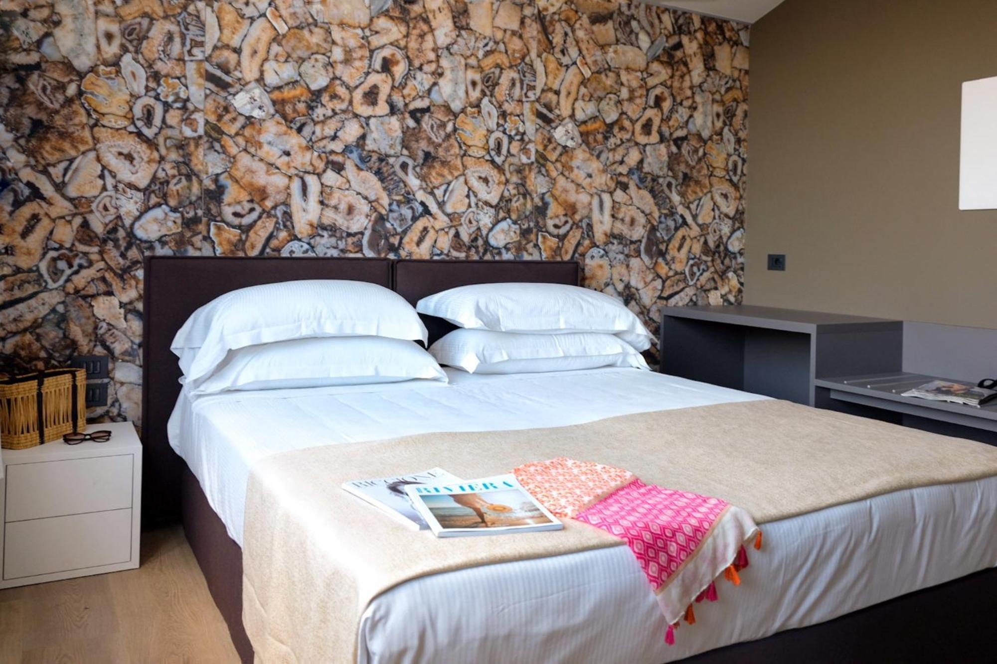 Hotel Luna Riccione E Aqua Spa Only Adults +12 Εξωτερικό φωτογραφία