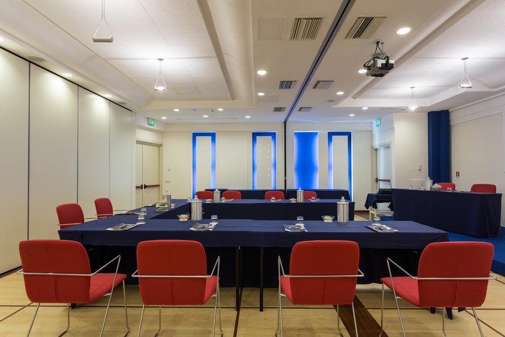 Hotel Luna Riccione E Aqua Spa Only Adults +12 Εξωτερικό φωτογραφία