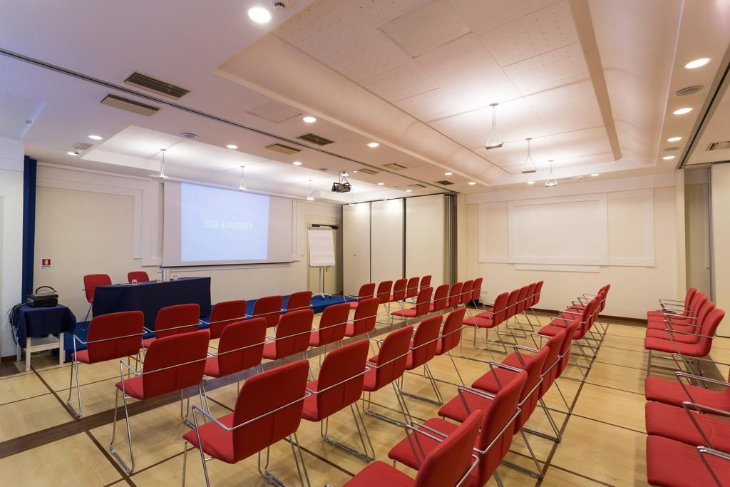Hotel Luna Riccione E Aqua Spa Only Adults +12 Εξωτερικό φωτογραφία
