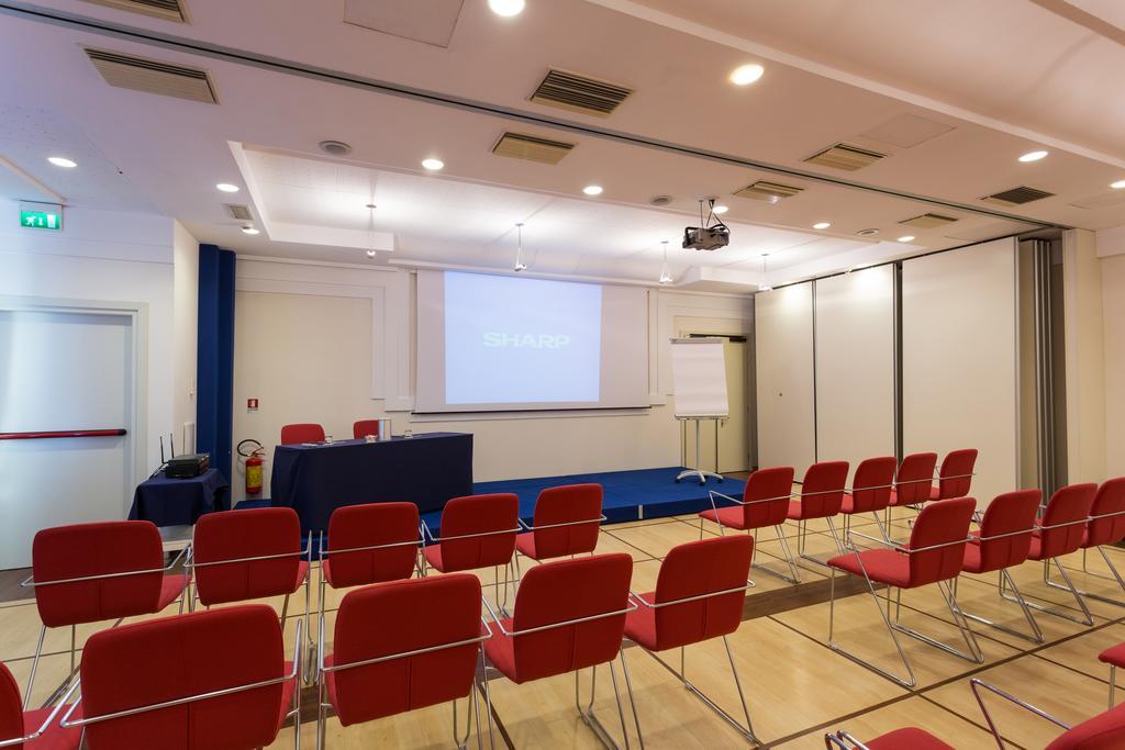 Hotel Luna Riccione E Aqua Spa Only Adults +12 Εξωτερικό φωτογραφία