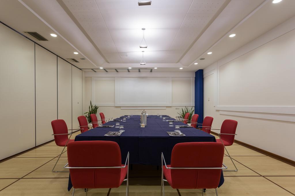 Hotel Luna Riccione E Aqua Spa Only Adults +12 Εξωτερικό φωτογραφία
